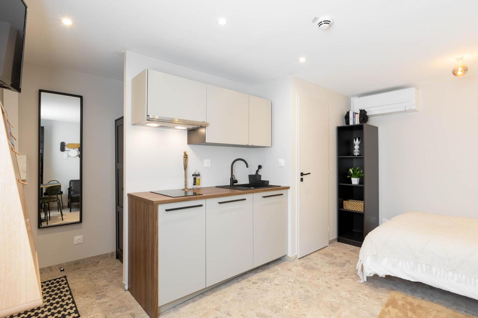 Appart Hotel Coraline - Genas Lyon Eurexpo Dış mekan fotoğraf